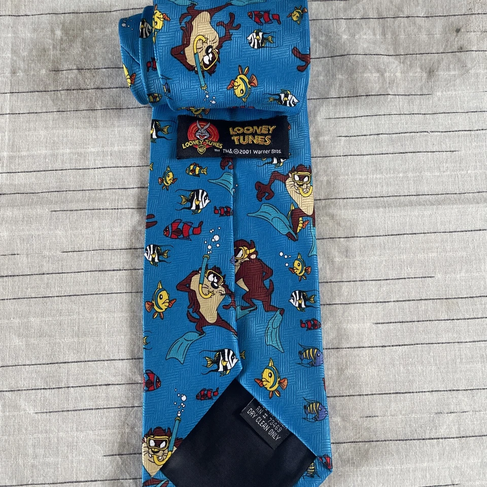 Gravata masculina vintage Warner Bros Looney Tunes 2001 - Imagem 4 de 4
