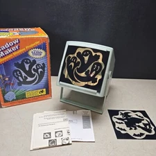 Vintage 1994 Holiday Shadow Maker by Sun Hill Made in USA/ Battery Operated