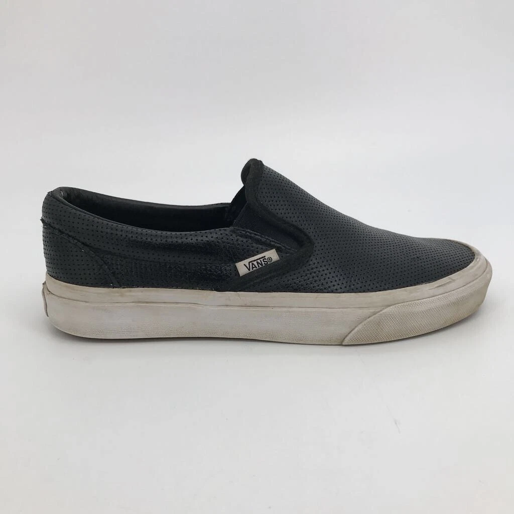 Vans hotsell white loafers