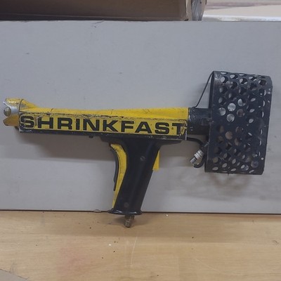 SHRINKFAST 975 Heat Gun Kit with extra 25' hose WITH CARRYING CASE
