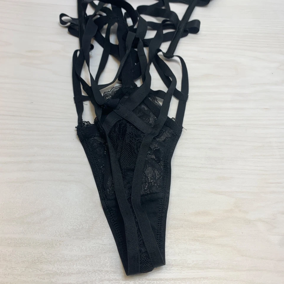 Victoria's Secret Strappy Lace Teddy Boned Unlined Bodysuit Black Size L - Image 4 of 4