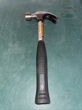 IIT Ladies 8oz Claw Hammer Steel Cushion Grip Hand Tools 32250P