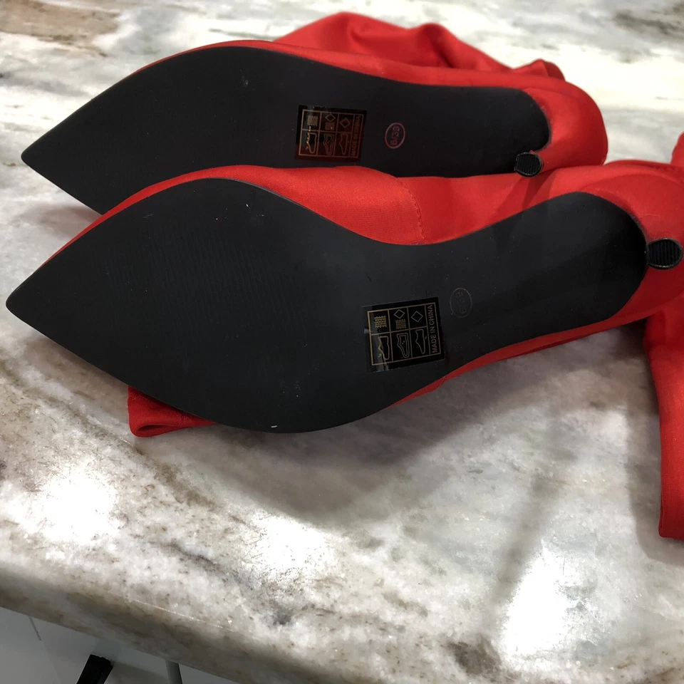 Boohoo 尖头红色袜子大腿高氯丁橡胶靴子女式 6/39 码 — 第 3/4 张图片