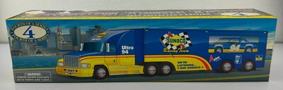 1997 Collector Edition ''Sunoco Series 4 Racing Team Truck''. New