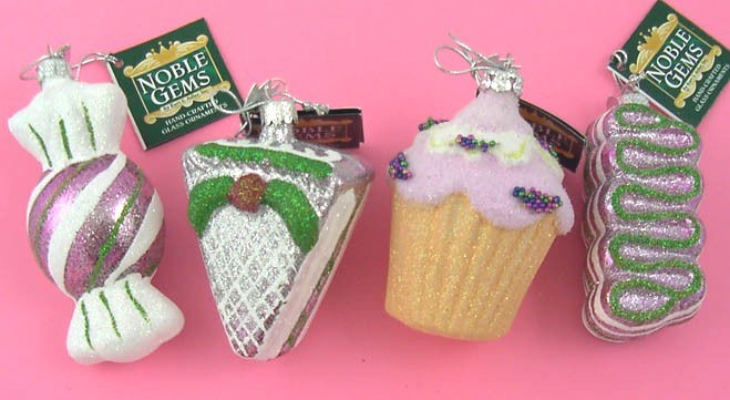 Pink Retro Candy Cupcake Christmas Ornament Glass Slice Set