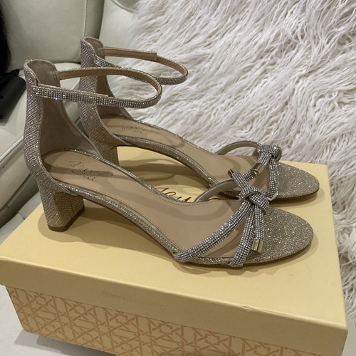 Jewel Badgley Mischka Lena Womens Size 9.5 Knotted Mid Heels Sandals Shoes - Picture 4 of 7