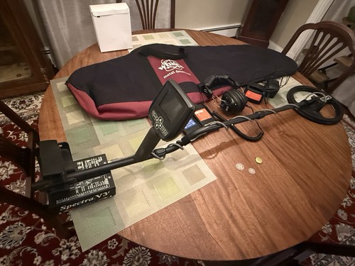 White’s Spectra V3i Metal Detector w/ Bag Batts Charger Headphones Tested MINT!