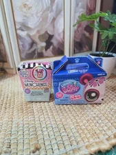 Littlest Pet Shop  And Disney Munchlings