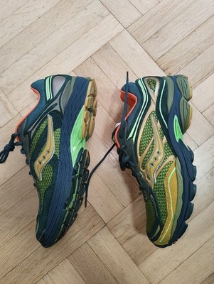 Starcow X Saucony Progrid omni 9 Größe 11 US, 45 EU neu