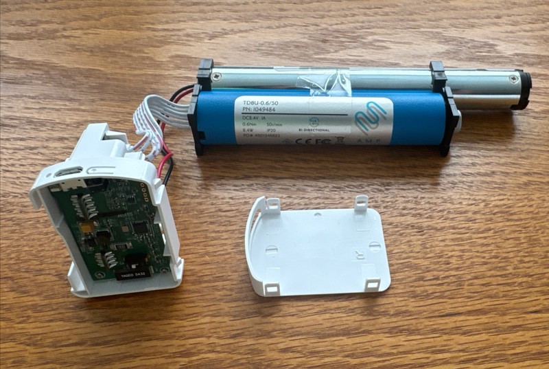 Levolor Cellular Blind Motor With Battery - April 2026 Manufactured - Tested