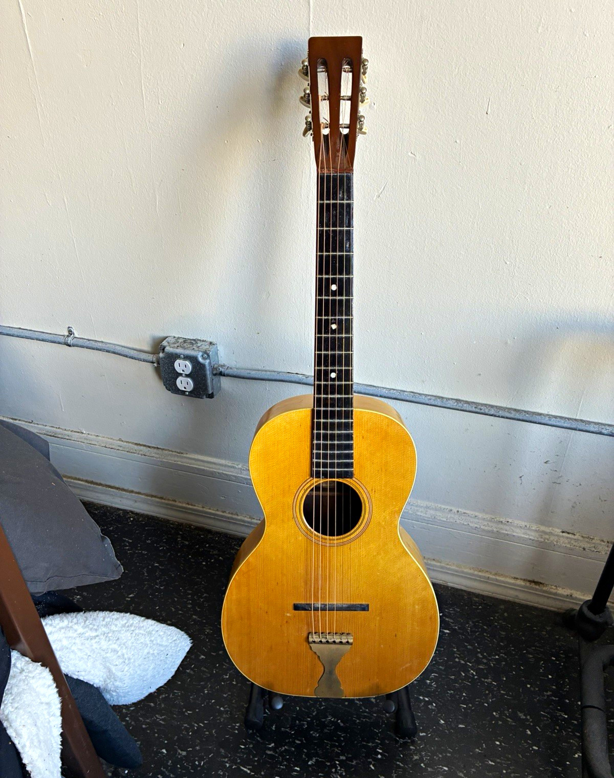 Vintage Steiner parlor guitar - spruce top, maple body - bright projecting tone