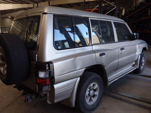 Osłona chłodnicy MR 300643/44 do MITSUBISHI GALLOPER (HYUNDAI)(02.1998) 2002 354135 - Zdjęcie 8 z 10