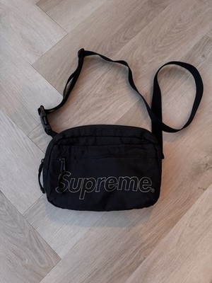 Supreme Shoulder Bag Black authentic
