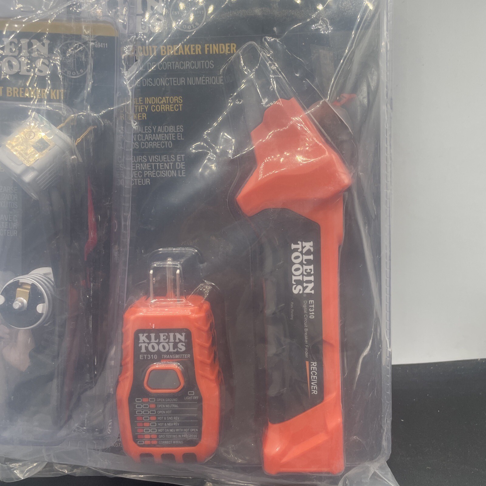 Klein Tools 80016 Circuit Breaker Finder Tool Kit with Accessories, 2