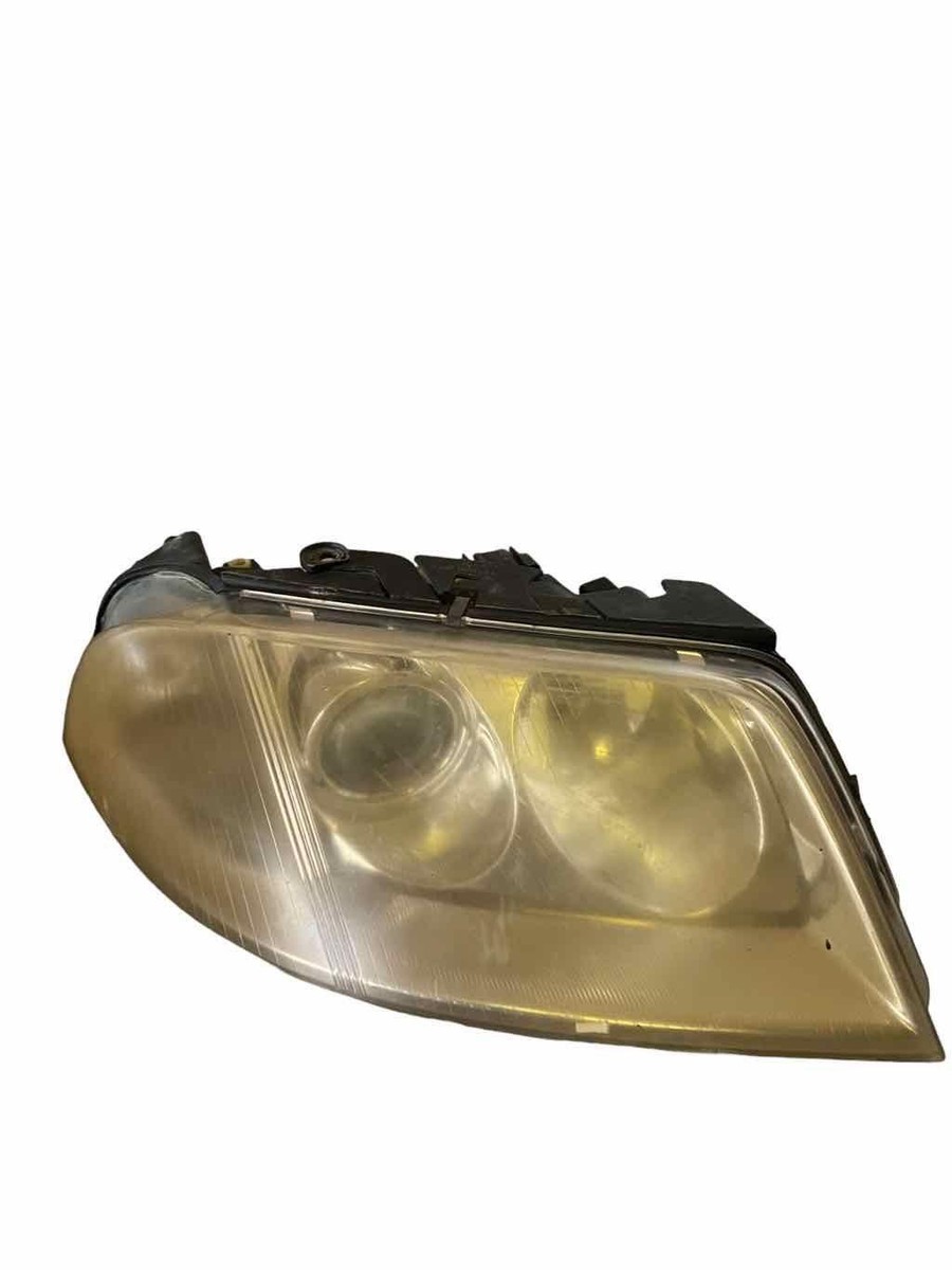 01 02 03 04 05 VW PASSAT Headlamp Headlight Assembly Right