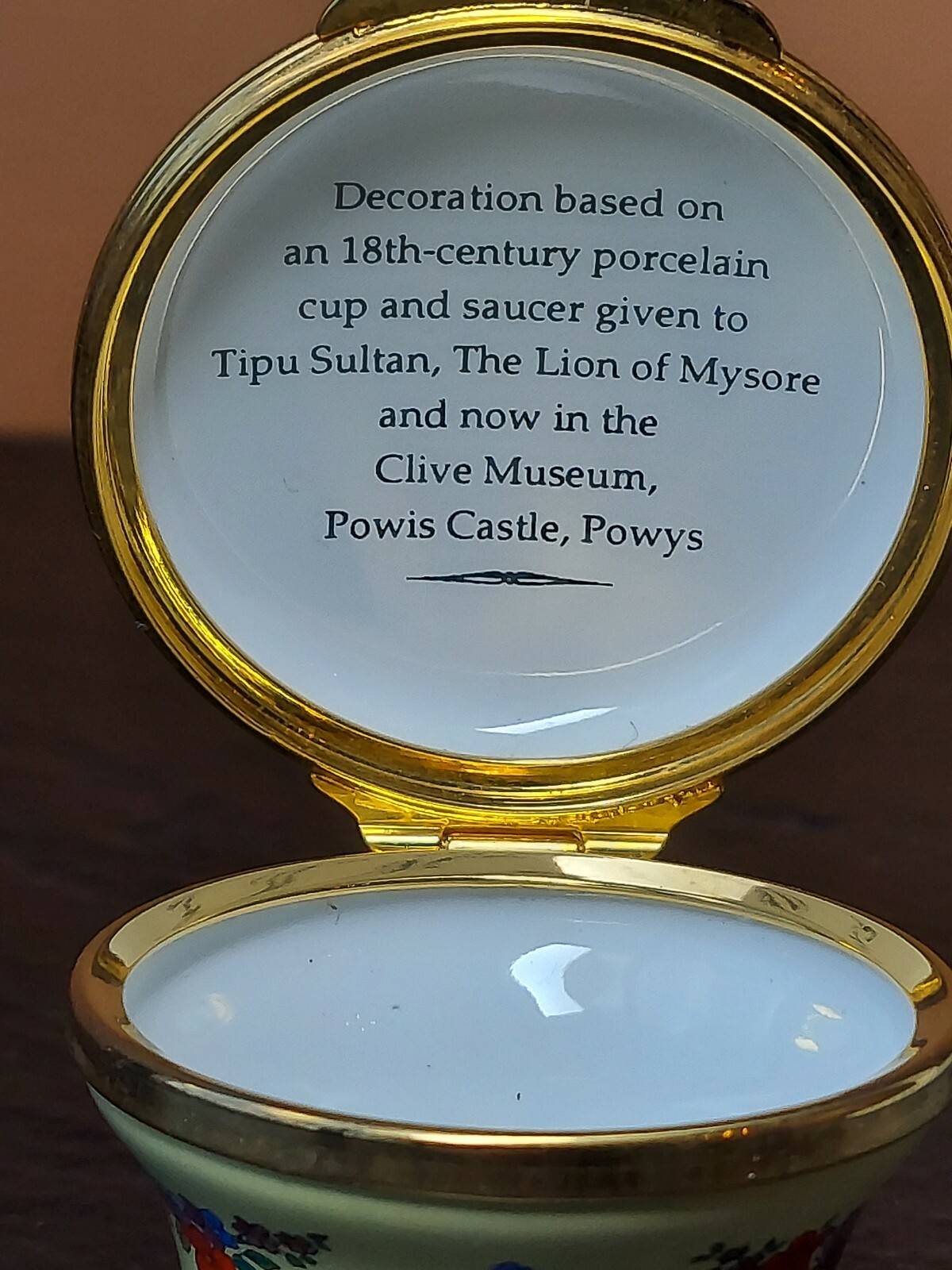 Picture 4 of 5