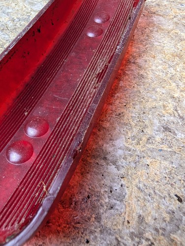 Sno-Jet Tail Light Lens and Assembly Sno Jet Snowmobile Vintage Tailight Lens - Picture 4 of 10