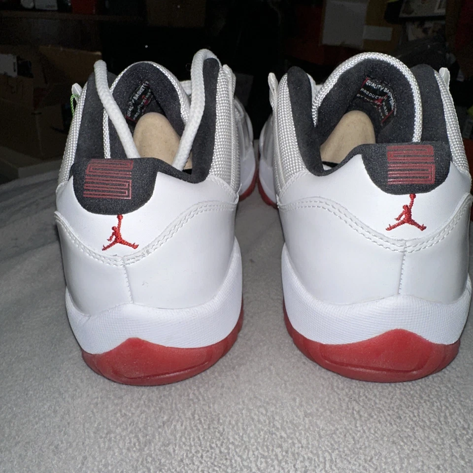 Размер 10 - Jordan 11 ретро низкий вишневый низ 2012 - Изображение 3 из 4