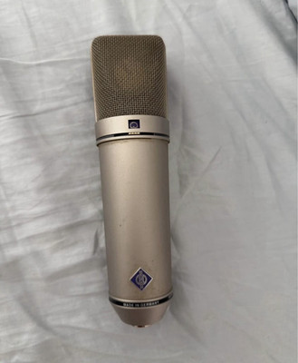 Neumann U 87 Silver Large-Diaphragm Multi-Pattern Condenser Studio Mic