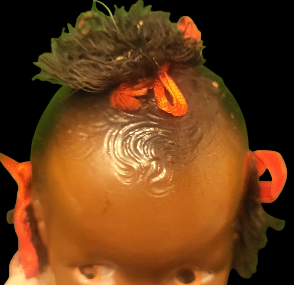 Muñeca bebé negra composición años 1920 - 1930 8 1/2" de alto ropa original - SUPER Foto 2 de 4