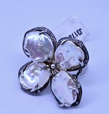 Sterling Silver Pearl Petal Flower Ring. Size 8