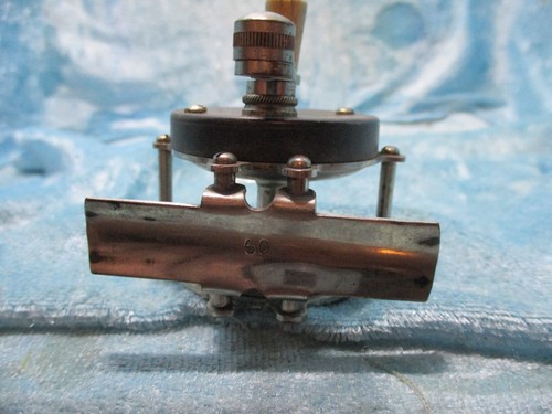 Old Fishing Reel - Picture 4 of 5