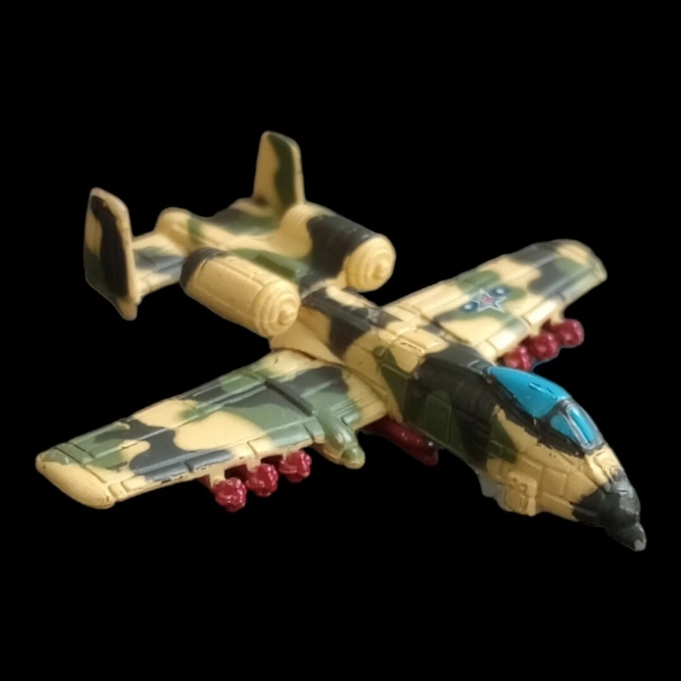 Micro Machines MILITARY PLANE L.G.T.I. 1992 - Image 2 of 4