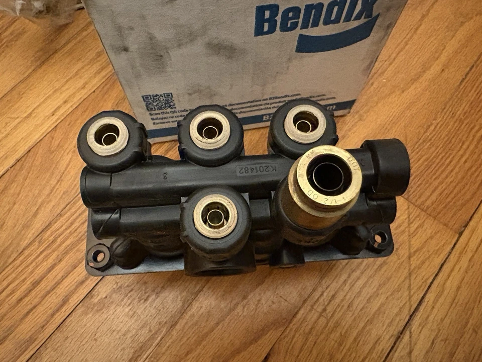 Válvula de tablero Bendix K066652 para Peterbilt, Mack, Volvo Foto 3 de 3