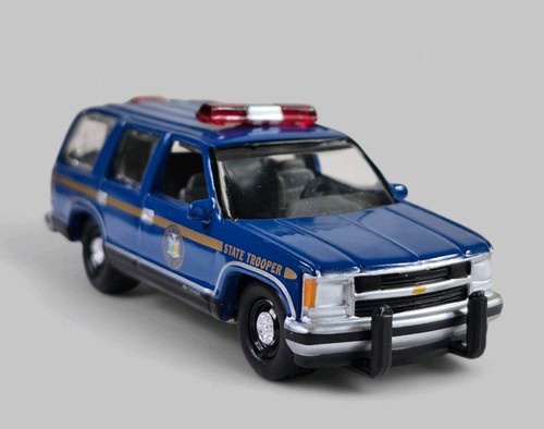 1997 CHEVY TAHOE NY STATE TROOPER Diorama Collectible DieCast Model 1:64 LOOSE - Picture 3 of 8