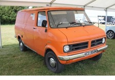 Bedford CF2 Door Window RH Clear NOS New Wind Up & Down Type . Glass Only New CF