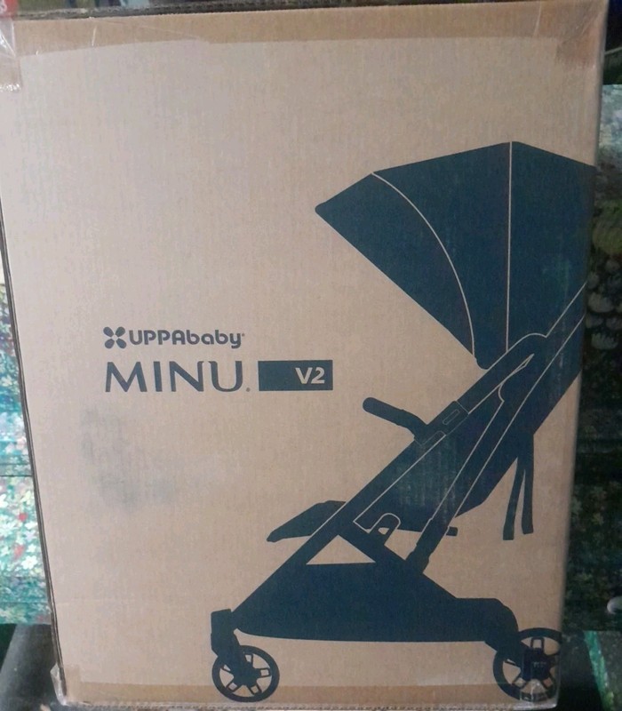UPPAbaby MINU V2 Travel Stroller, Canopy, Bumper Bar GREYSON Charcoal MIN-US-GRY