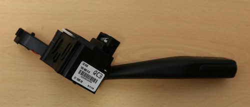 VW Golf 5 6 Seat Leon Skoda Octavia Lenkstockschalter links 1K0953513