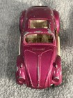 Vintage TootsieToy Stingin’ Bug VW Beetle Magenta Diecast Car Chicago USA 1970s — photo 3