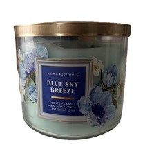 Bath Body Works White Barn BLUE SKY BREEZE 3 Wick 14.5 Oz Scented Candle