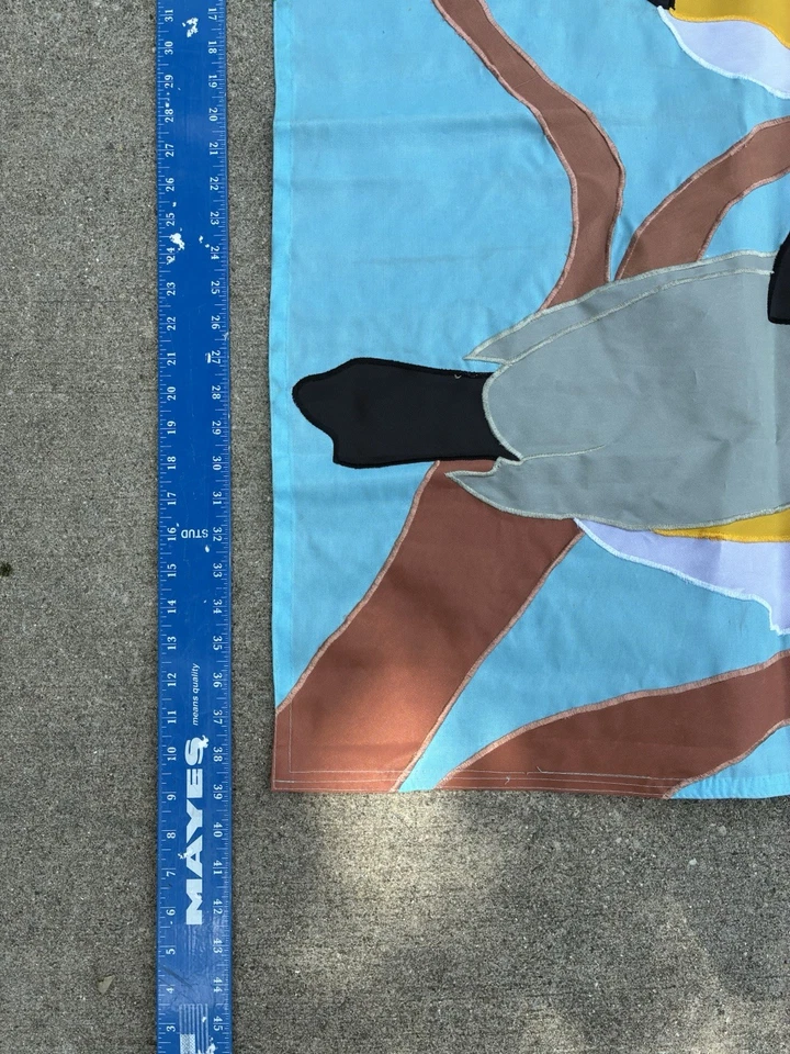 Pájaro Garbanzos Bandera Decorativa 28" x 44 Azul Claro Interior Exterior Foto 2 de 2