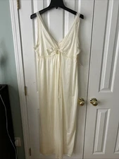 NOS Vintage Val Mode Negligee Nightgown Slip Dress Sheer Ivory Lace Trim Size M