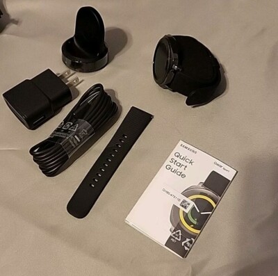Samsung Gear Sport  SM-R600 44.6mm Black Case Silicone Band Classic Buckle 