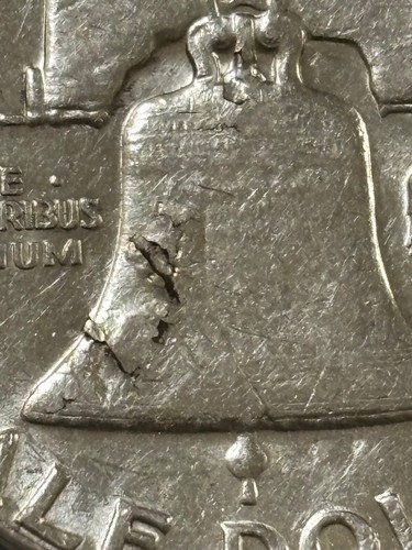 Mint Error 1963 Franklin Silver Half Dollar ANACS AU50 - Lamination Error - 第 1/8 張圖片