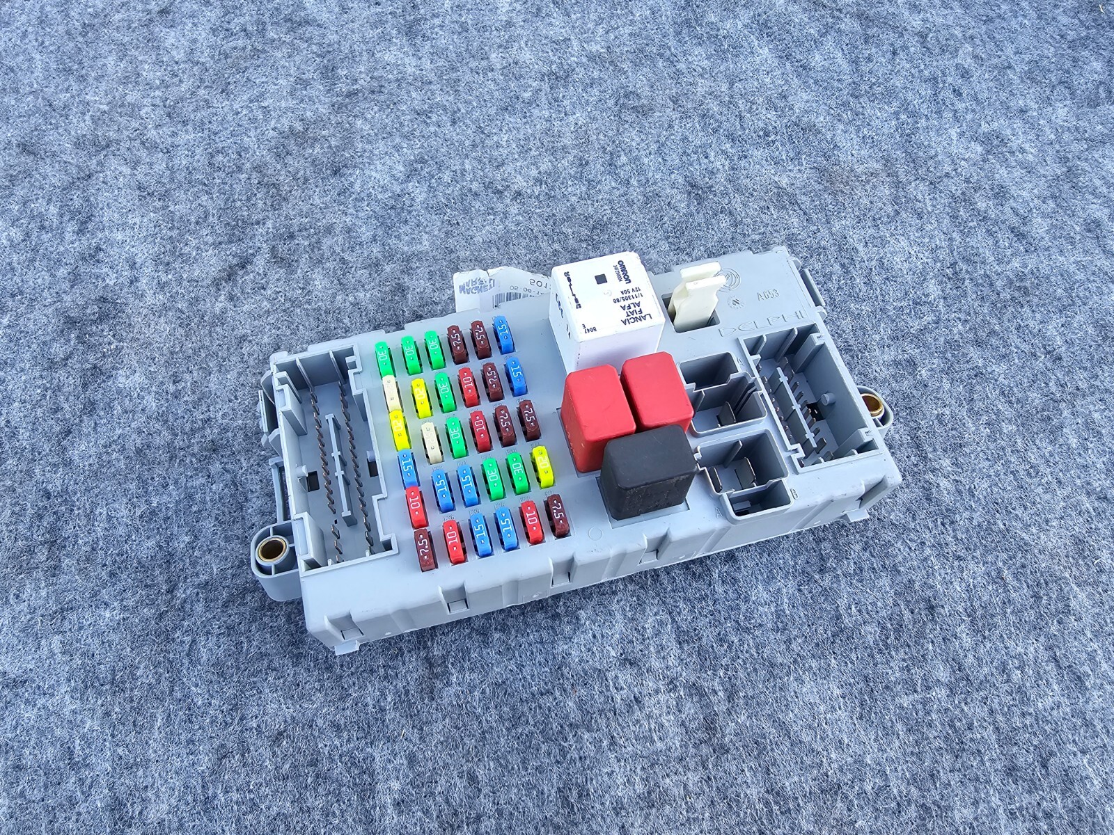 FRONT RELAY FUSE BOX MODULE OEM 08-19 MASERATI GRANCABRIO GRANTURISMO M145