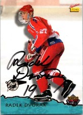 Radek Dvorak autographed Hockey Card (Czechoslovakia) 1995 Signature Rookies #62