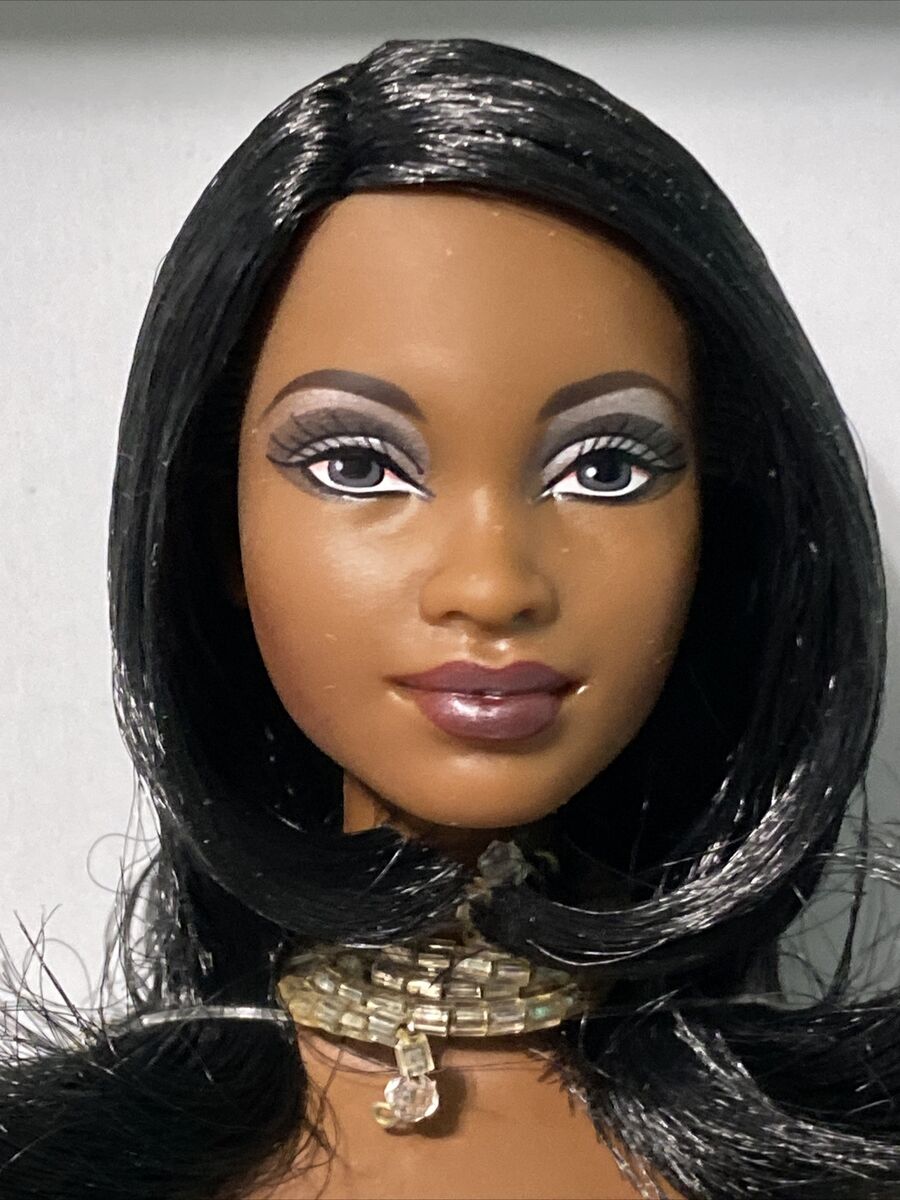 Limited Edition NOIR ET BLANC (AA) Barbie 2003 BCC Club Limited Edition NOIR ET BLANC (AA) Barbie 2003 BCC Club