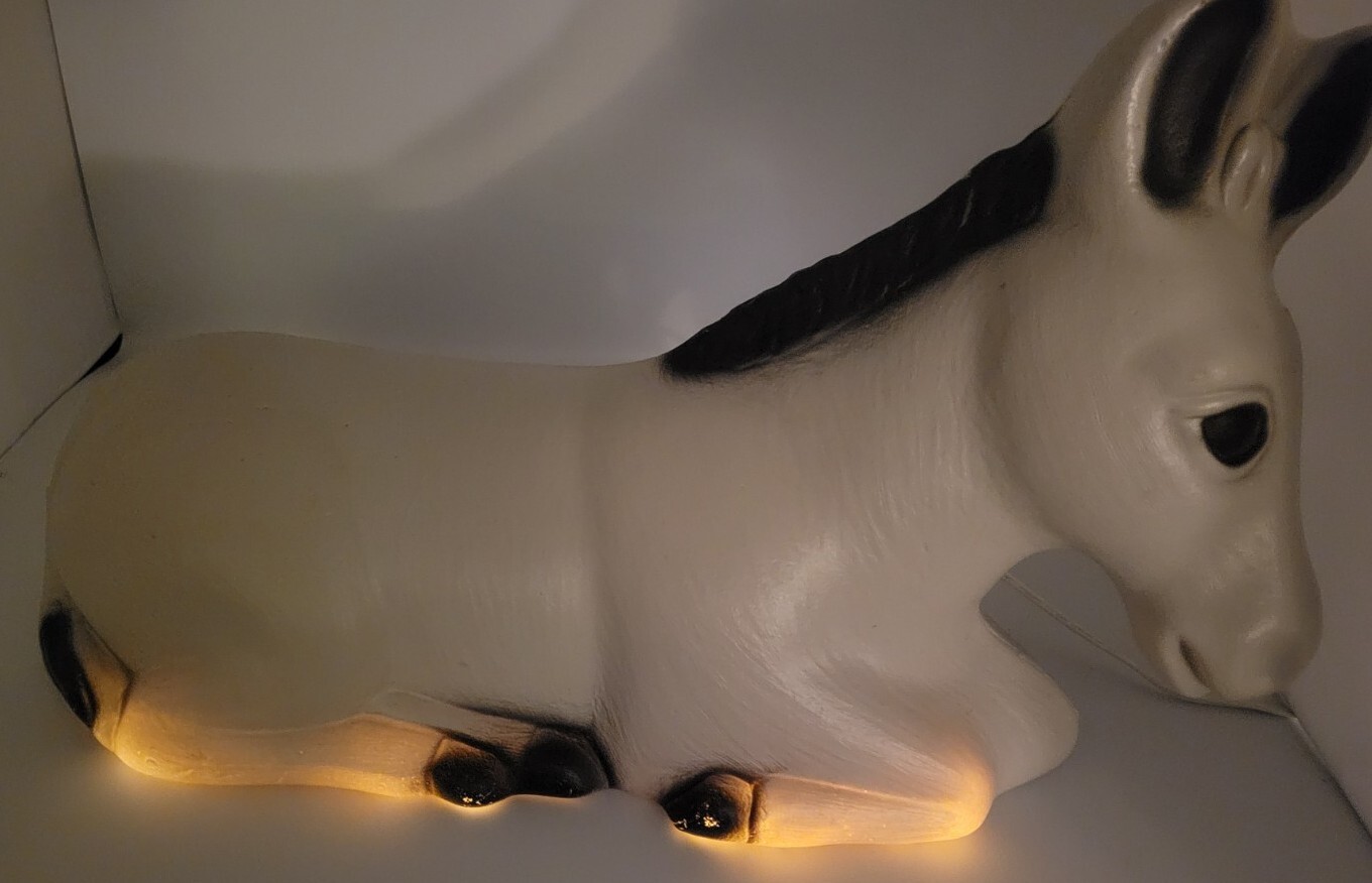 Vintage General Foam Lighted Blow Mold Nativity Animals Cow Sheep