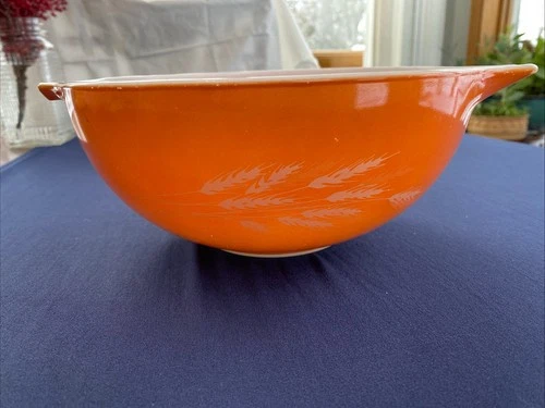 PYREX Autumn Harvest Wheat 443 Cinderella Mixing Bowl 2.5L Orange Vintage