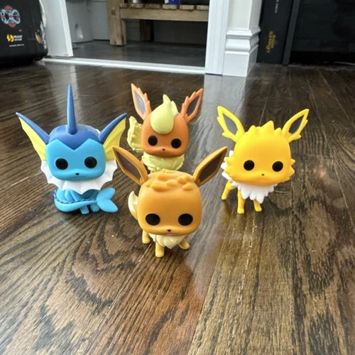 Funko Pop! Vinyl Pokémon Eevee Vaporeon Flareon Jolteon Figures Set Multicolor