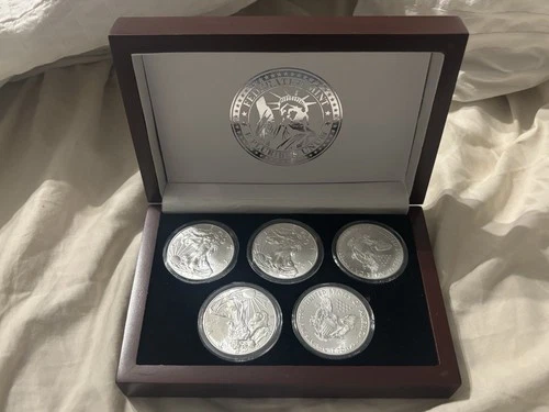 5 2018 American Silver Eagle Coins - 1oz (5 oz) .999 Fine Silver FEDERATED MINT!