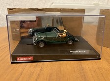 *NEW* Evolution Morgan Plus 8 Carrera Slot Car 27294 + Spare Parts  Display Case