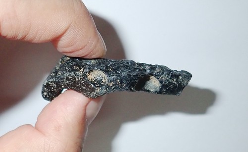 Black Indochinite Tektite Stone from China 15.6 gram 54x33x13 mm - Picture 6 of 8