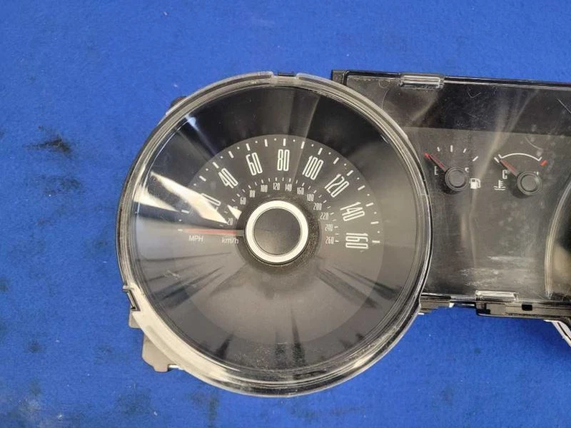 Ford Mustang GT 2014 5,0 L calibre racimo velocímetro 58 k millas 2475 Foto 4 de 4