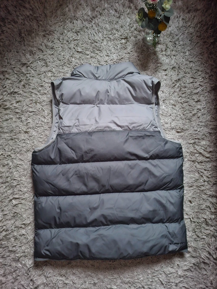 🌀 Veste Nike Windrunner sans manches - Photo 2/4