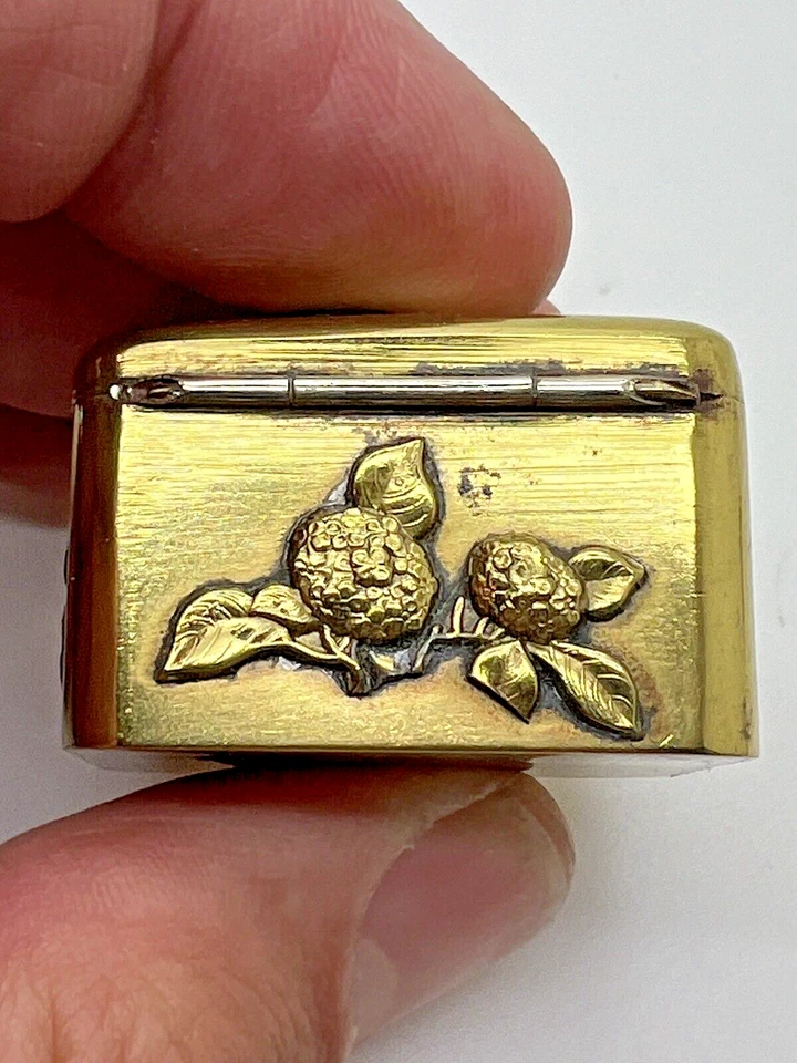 ANTIQUE JAPANESE MIXED METAL COPPER & BRASS STAMP BOX MEIJI PERIOD 1868-1912 D5 - Image 4 of 4